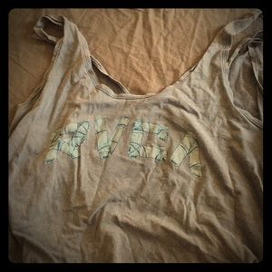 Rvca crop Top
